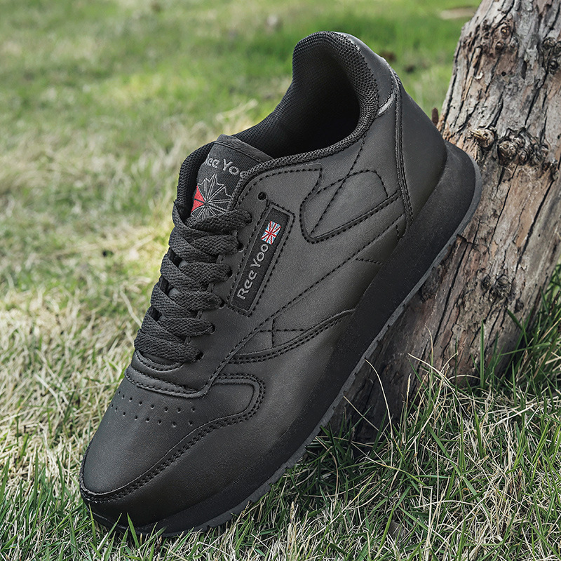 Lightweight Couple Shoes Large - Sneaker Career บทวิจารณ์และราคา